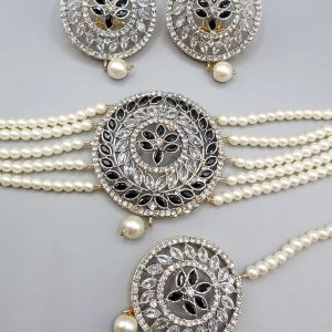 Stones round choker set
