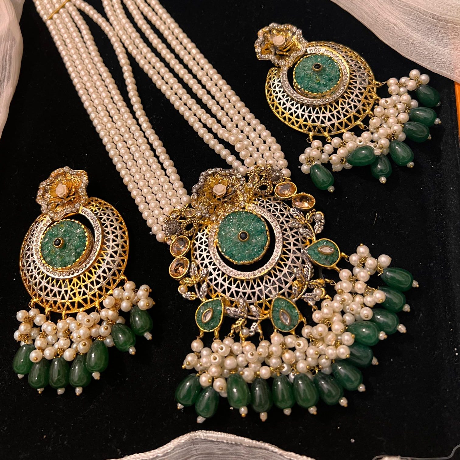 Mala sets