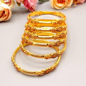 Casting bangles D4