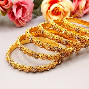 Casthing bangles D8