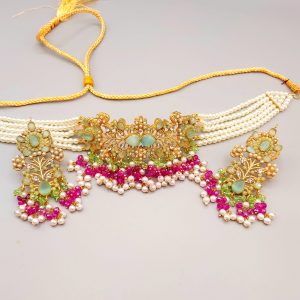 Stones choker set
