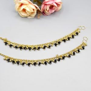 Simple crystal anklets