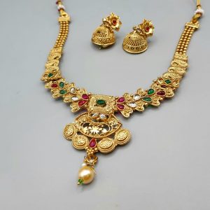 Necklace set