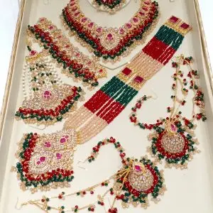Modern Pakistani Bridal Sets for the Perfect Wedding Look